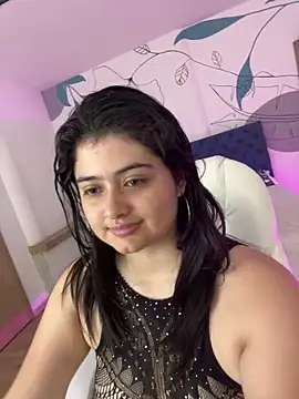 Snapshot of Stephania_18 chatting on February 1, 2025, 8:58 pm Stephania 18 online show from February 1, 2025, 8:58 pm