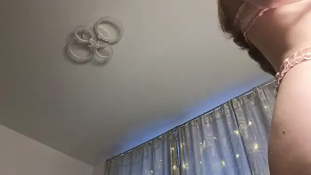  eva queen online show from February 15, 2026, 2:03 pm