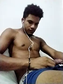 Snapshot of Gutierrez6383 chatting on March 12, 2025, 2:30 am Gutierrez6383 online show from March 12, 2025, 2:30 am