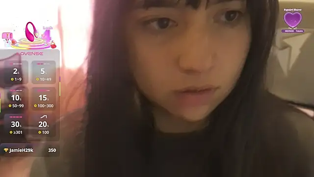 Snapshot of emitaa17228o chatting on June 18, 2026, 7:07 pm emitaa17228o online show from June 18, 2026, 7:07 pm