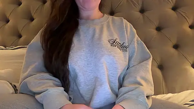 Snapshot of Sandysecret chatting on February 3, 2026, 8:58 pm Sandysecret online show from February 3, 2026, 8:58 pm