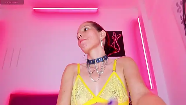 Little Naughtty online show from March 19, 2025, 4:55 pm