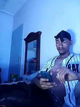 Snapshot of ZaddyBigDee chatting on September 20, 2025, 9:38 pm ZaddyBigDee online show from September 20, 2025, 9:38 pm