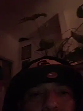 valleyoneofakind online show from November 28, 2025, 7:33 am