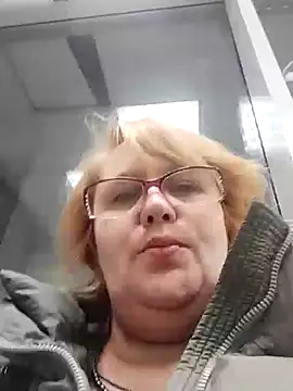 Forest-Lady online show from February 1, 2025, 3:39 pm