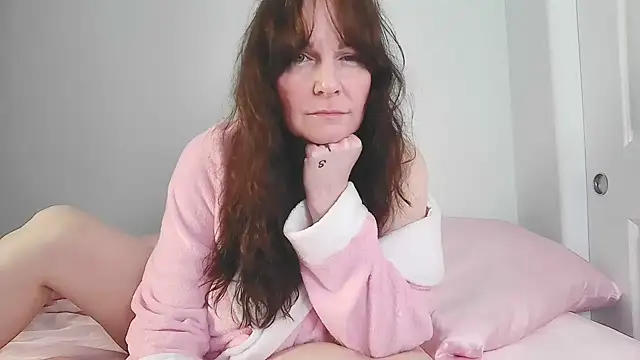 BlueEyezIrish online show from February 4, 2026, 10:54 am