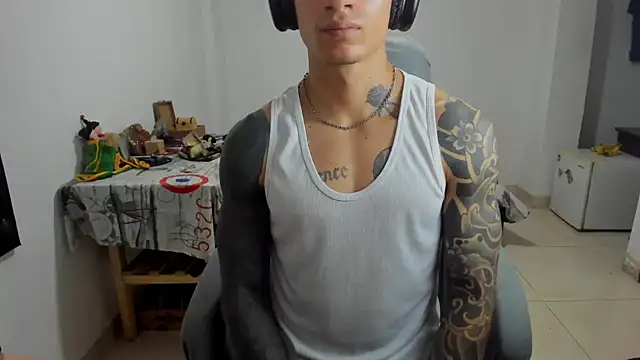 Snapshot of Balo_lovers chatting on March 1, 2025, 9:15 pm Balo lovers online show from March 1, 2025, 9:15 pm