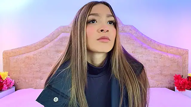 Snapshot of Victoria_Adams14 chatting on January 22, 2025, 1:11 pm Victoria Adams14 online show from January 22, 2025, 1:11 pm