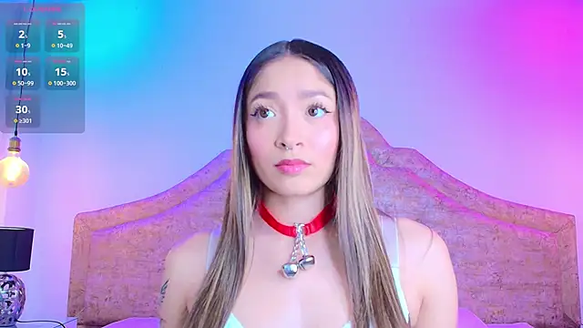 Snapshot of Victoria_Adams14 chatting on September 24, 2025, 4:05 am Victoria Adams14 online show from September 24, 2025, 4:05 am