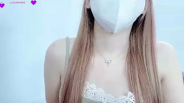 Snapshot of tanhxiu chatting on February 17, 2025, 6:04 pm tanhxiu online show from February 17, 2025, 6:04 pm