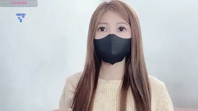 tanhxiu online show from March 31, 2026, 10:15 am