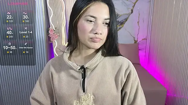 Snapshot of Chiara_tay chatting on March 30, 2026, 7:26 pm Chiara tay online show from March 30, 2026, 7:26 pm