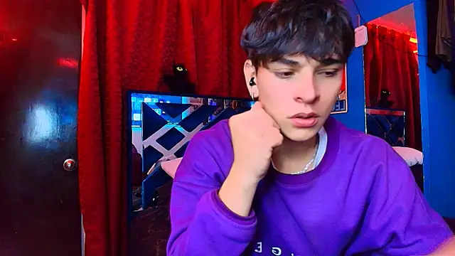 Luke Howland online show from March 13, 2026, 3:57 am