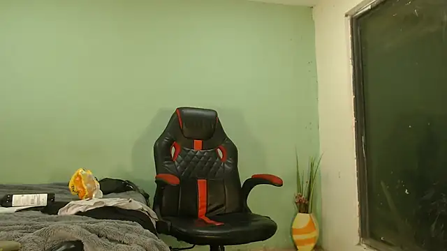 danielitopapuu online show from February 17, 2026, 3:03 am