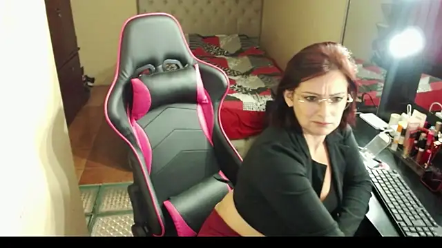 Carol Scottt online show from December 28, 2024, 12:15 am