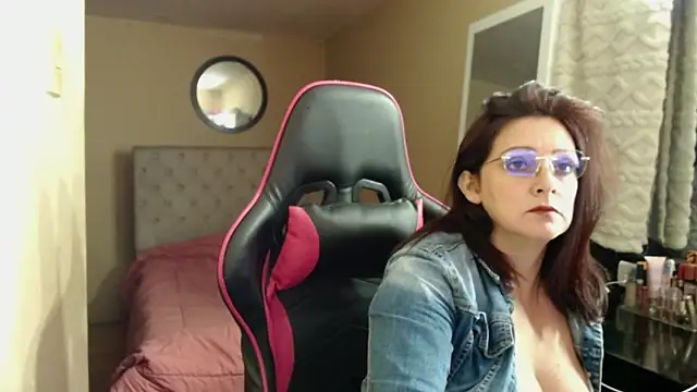 Carol Scottt online show from March 5, 2026, 5:58 am