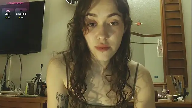 Snapshot of sadetuiningaa chatting on March 15, 2025, 11:39 pm sadetuiningaa online show from March 15, 2025, 11:39 pm