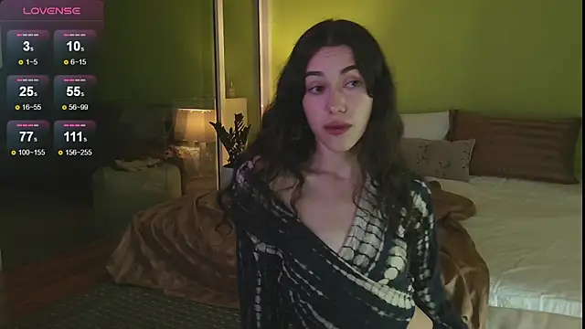 Snapshot of sadetuiningaa chatting on September 29, 2025, 12:27 am sadetuiningaa online show from September 29, 2025, 12:27 am