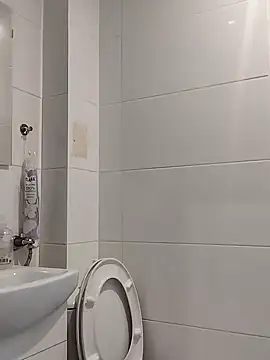 McdyllanXX online show from February 24, 2026, 12:03 pm