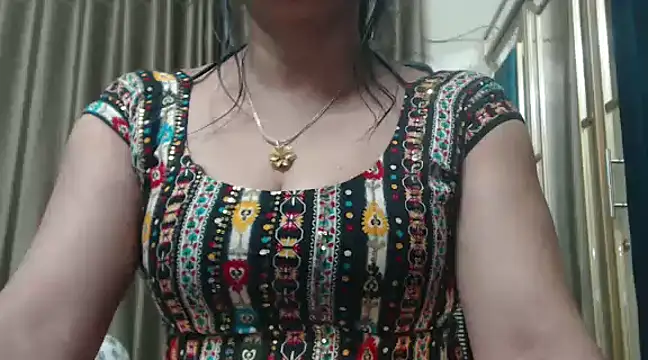 desi-maisa130 online show from January 27, 2025, 5:15 pm