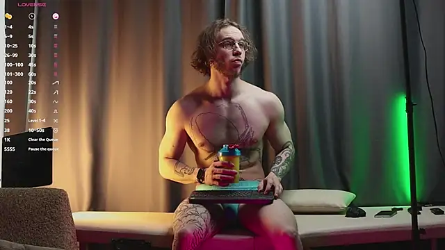 pleasure8869 online show from February 21, 2025, 1:00 pm