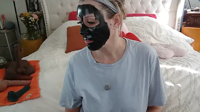 VegasDani online show from February 4, 2026, 9:20 pm