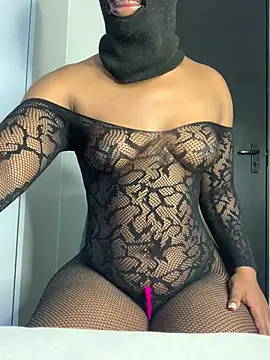 Africanbootie online show from February 5, 2025, 12:17 pm