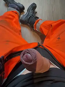 Snapshot of dickshome chatting on April 16, 2026, 6:58 am dickshome online show from April 16, 2026, 6:58 am