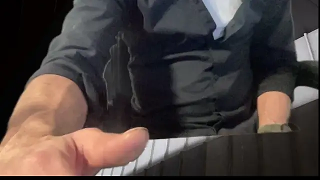 flexingplexico online show from February 17, 2025, 10:40 am