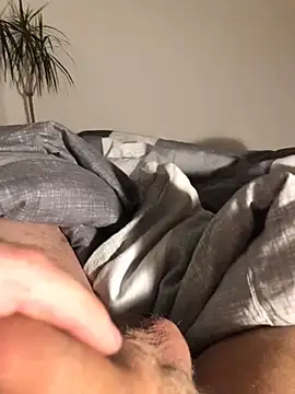 Snapshot of wixxer872302 chatting on December 9, 2024, 9:37 pm wixxer872302 online show from December 9, 2024, 9:37 pm