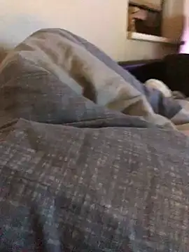 Snapshot of wixxer872302 chatting on December 25, 2024, 10:27 pm wixxer872302 online show from December 25, 2024, 10:27 pm