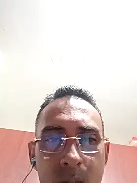 Snapshot of paisa233 chatting on November 8, 2025, 3:18 am paisa233 online show from November 8, 2025, 3:18 am