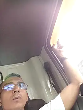 paisa233 online show from April 22, 2026, 8:32 pm