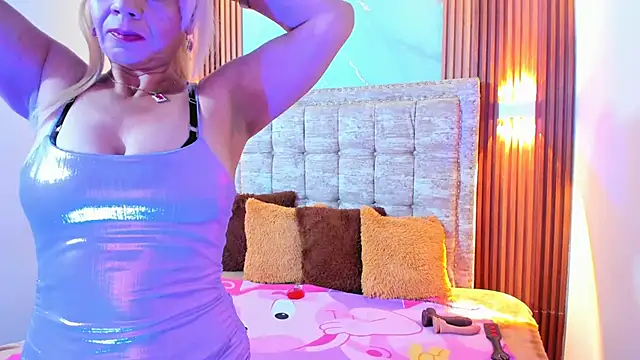 AnastasiaTaylor  online show from March 21, 2025, 3:12 am