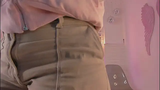 mia six66 online show from January 9, 2025, 11:36 am