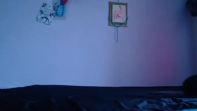 Zafiro subversiva online show from September 15, 2025, 5:02 pm