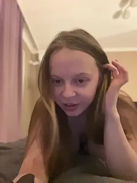 wrenlie online show from February 27, 2025, 5:58 pm