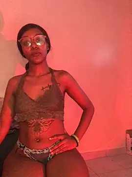 naughtybitches5 online show from April 3, 2026, 6:11 am