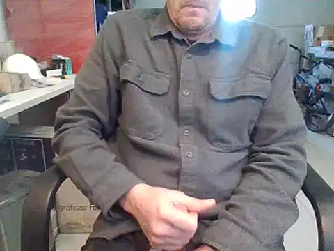 Snapshot of Raimundo1971 chatting on April 28, 2026, 5:18 pm Raimundo1971 online show from April 28, 2026, 5:18 pm