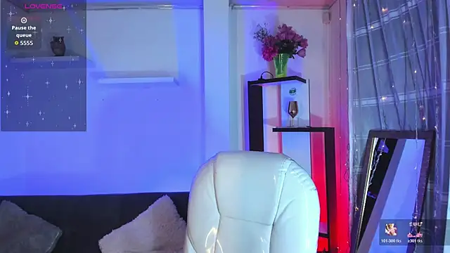 Sabrina scarlett online show from November 18, 2025, 4:39 am