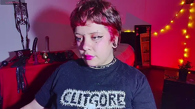 Sabrina scarlett online show from March 14, 2026, 4:51 am