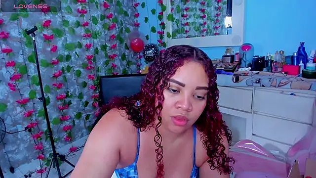 AngelaCoffee online show from June 2, 2026, 8:44 pm