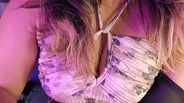 Asian FemQeen online show from November 25, 2025, 7:41 am