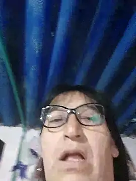 clarita 01 online show from April 14, 2026, 10:49 pm