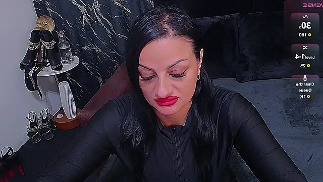 VixenSelena online show from March 23, 2026, 5:11 am