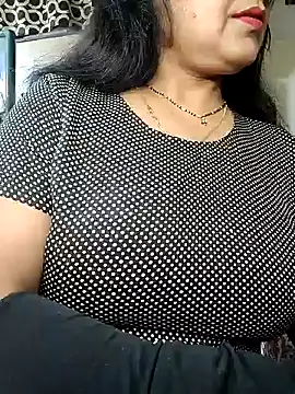 Snapshot of Cute_Ruhi99 chatting on January 18, 2025, 10:06 am Cute Ruhi99 online show from January 18, 2025, 10:06 am