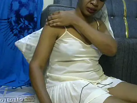 Snapshot of Sexy_Kezzy chatting on March 11, 2025, 11:04 pm Sexy Kezzy online show from March 11, 2025, 11:04 pm