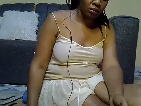 Snapshot of Sexy_Kezzy chatting on June 20, 2026, 3:48 pm Sexy Kezzy online show from June 20, 2026, 3:48 pm