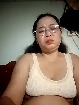 Snapshot of Sexy-asslove90 chatting on October 31, 2025, 1:45 pm Sexy-asslove90 online show from October 31, 2025, 1:45 pm