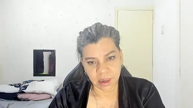 vikyadams online show from February 4, 2026, 8:31 am